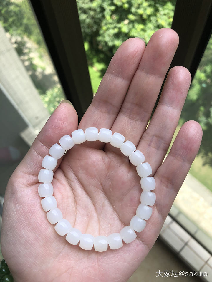 最近买了几串珠珠_玉石碧玉和田玉