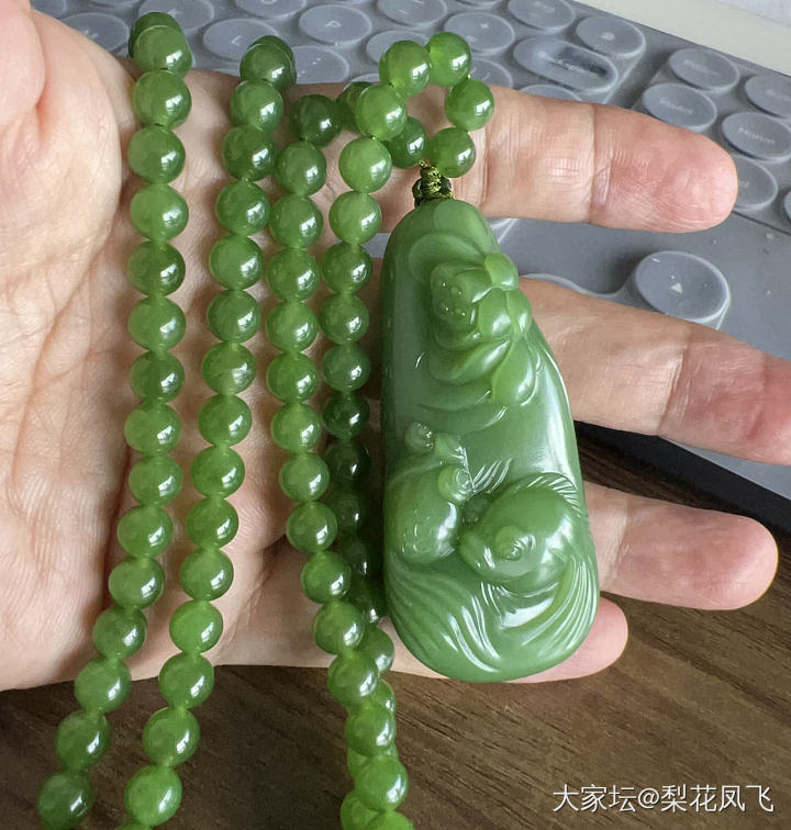 爱不释手_碧玉和田玉