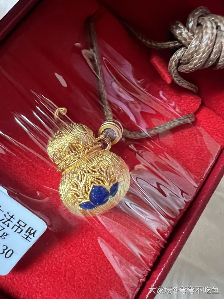 今年的第一件饰品_金