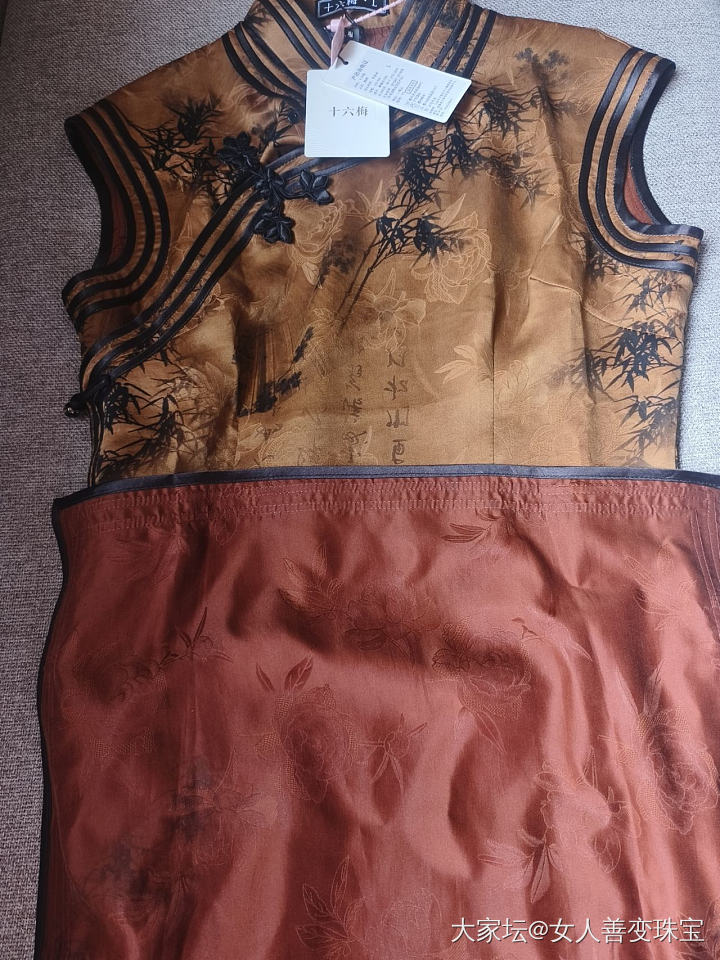 转三条全新香云纱旗袍_品味