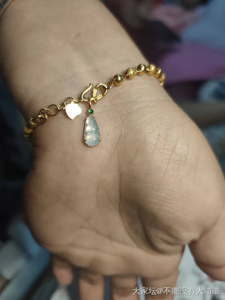 18k金翡翠盘缠配件_翡翠