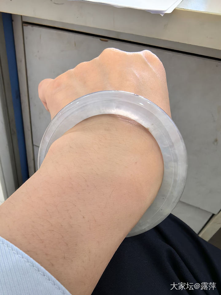 闲置直播间收的圆条镯子，54.5圈口_翡翠