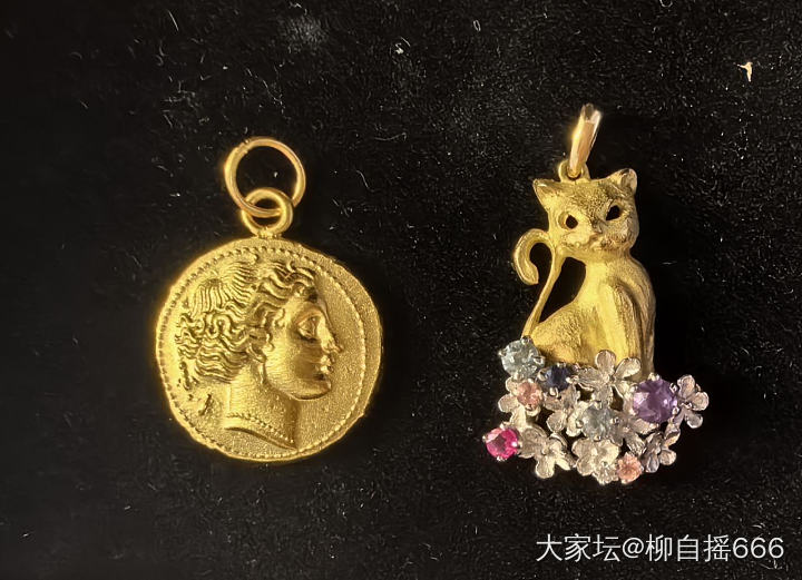 女神和猫妖❤️_吊坠金