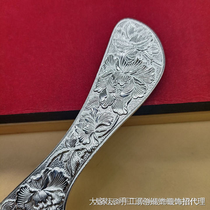 特价纯银999牡丹花梳子，8.7一克，一把100克多一点，非偏远地区邮费6元_银
