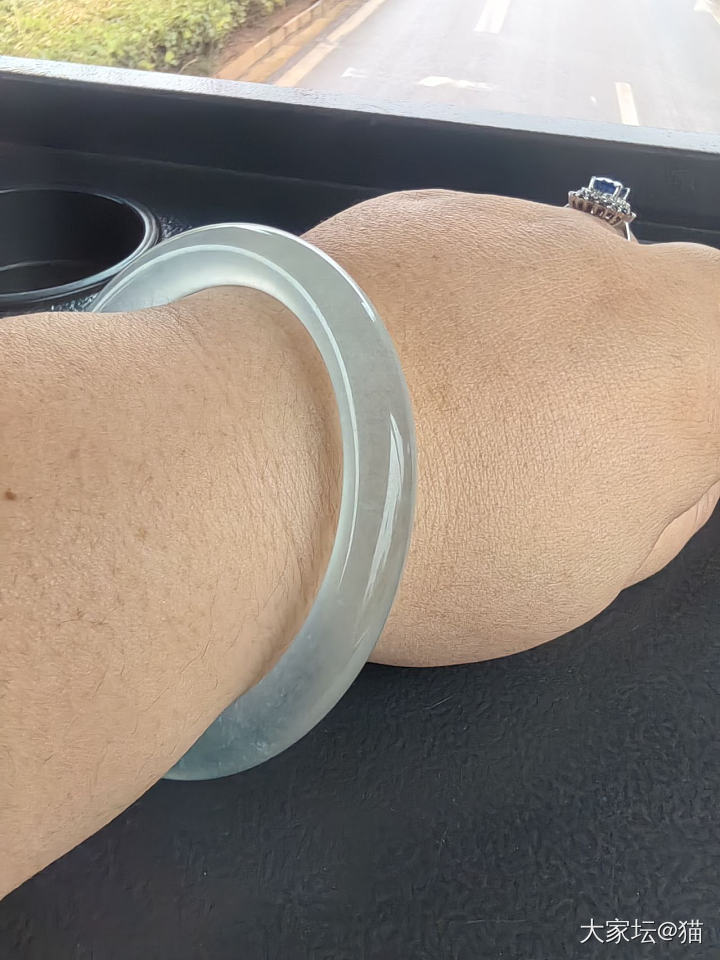 哪个姐妹帮我看看这是真的翡翠么？_翡翠