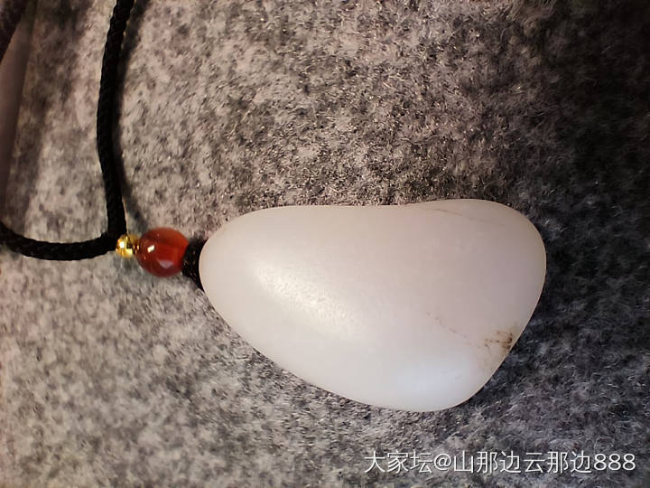 和田白玉籽料吊坠_和田玉