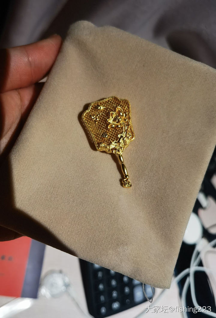 荷塘月色胸针_金