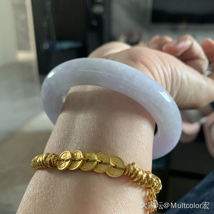 春彩翡翠手镯_翡翠