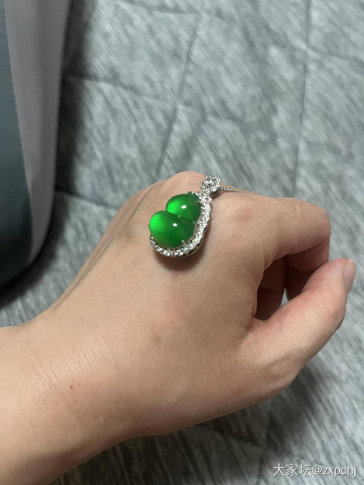 大神们，这是翡翠吗？_翡翠