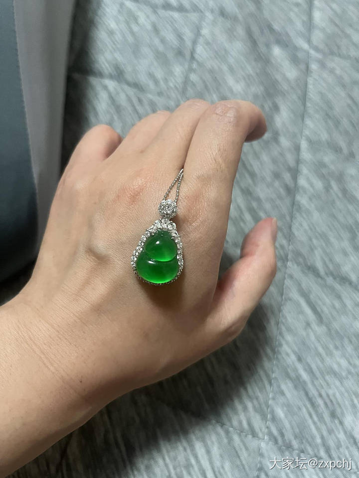 大神们，这是翡翠吗？_翡翠