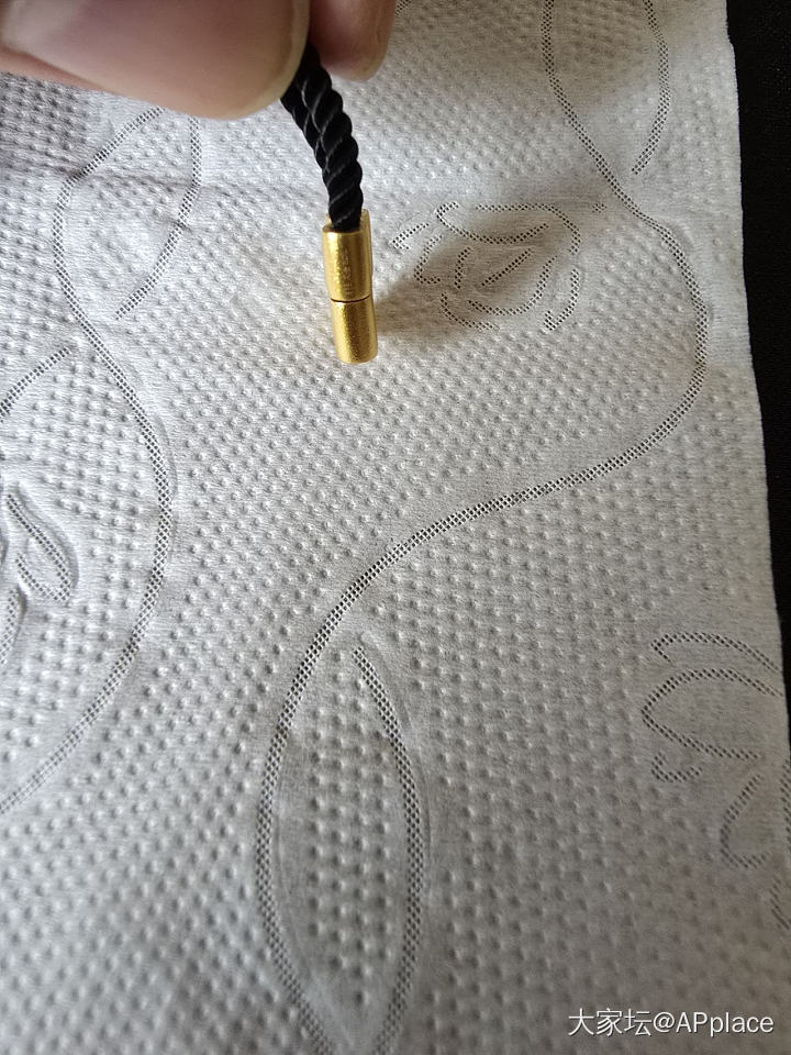 周生生随身佛吊坠_金