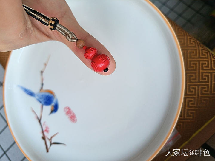 高含量粉压朱砂_首饰