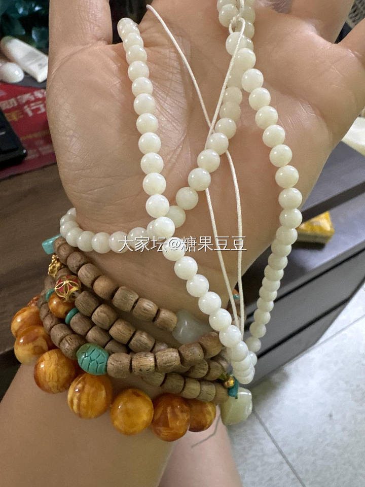 出一条很白的108卡6的一条卡8的糖_和田玉