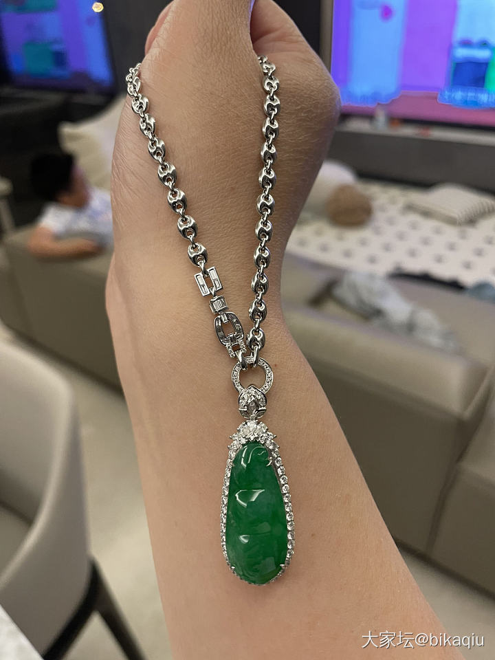给翡翠版添砖加瓦_翡翠