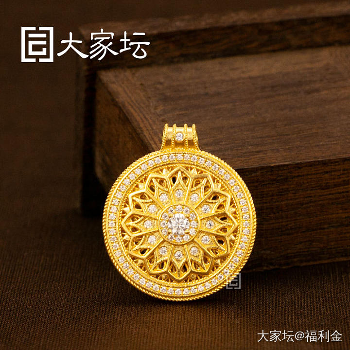 莫桑石花窗罗盘吊坠 拼团20250526期（5月27日下午三点截团）_金