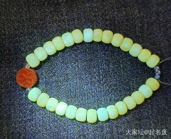 蜜蜡_琥珀蜜蜡