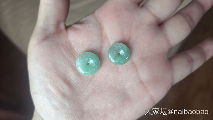 天然缅甸A货翡翠绿扣子_翡翠