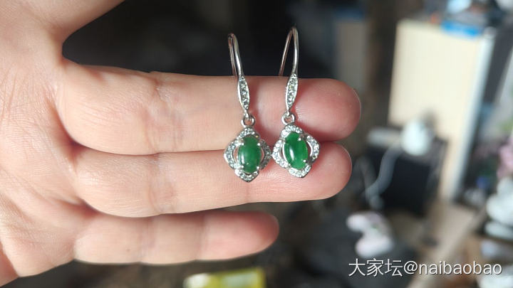 天然缅甸A货翡翠绿扣子_翡翠