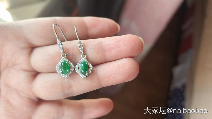 天然缅甸A货翡翠绿扣子_翡翠