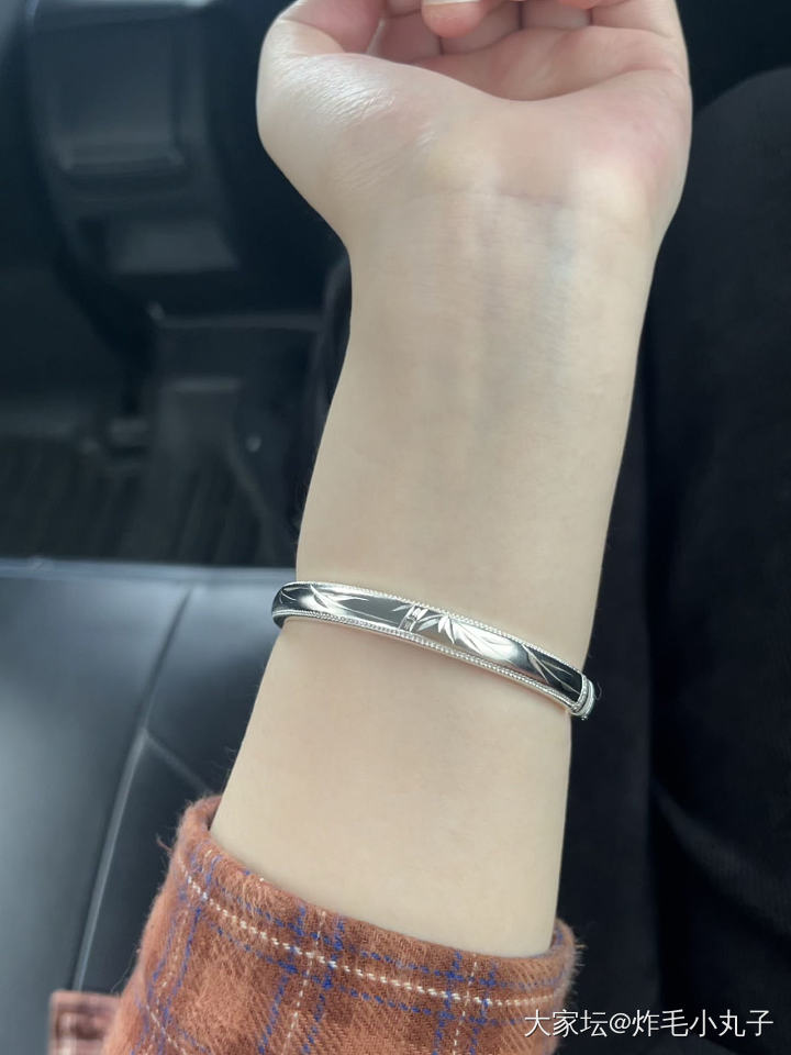 晒晒左右手_银南红