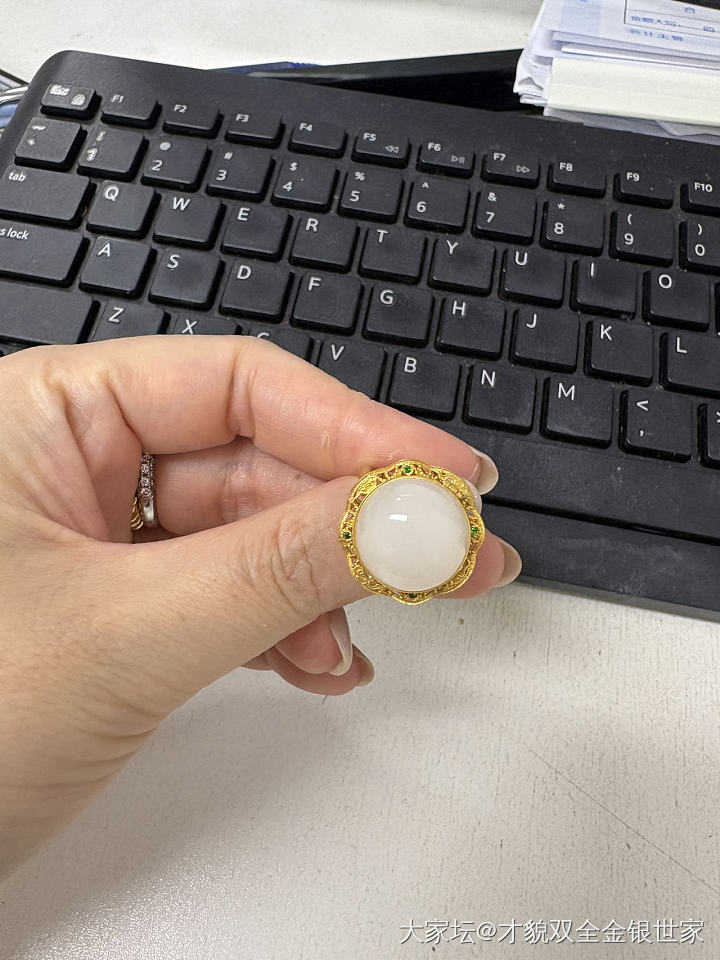 集市收的戒指💍 真好看 可惜就是大了 戴不劳_戒指金