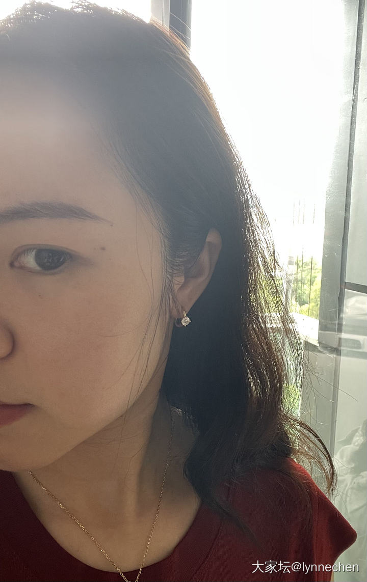 收到培育钻耳扣啦～_钻石