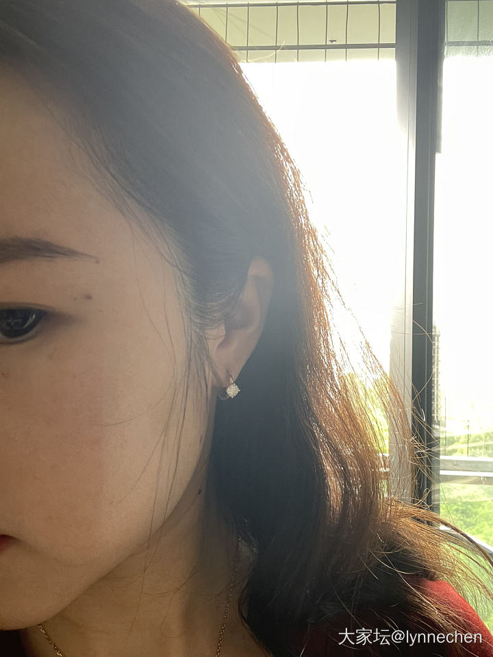 收到培育钻耳扣啦～_钻石