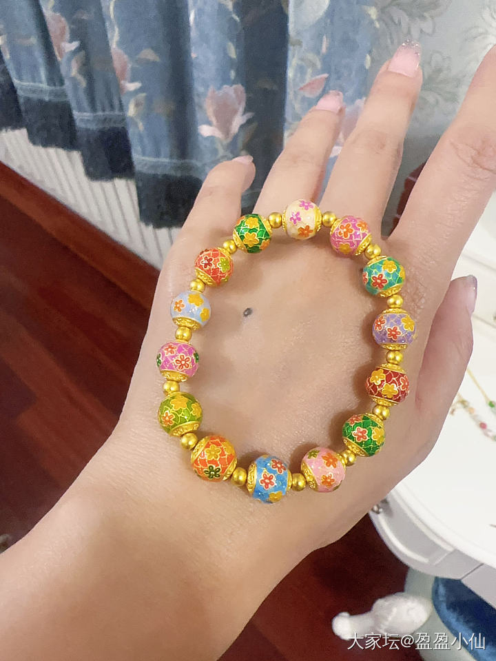 乐泰家三串足金手链～_金