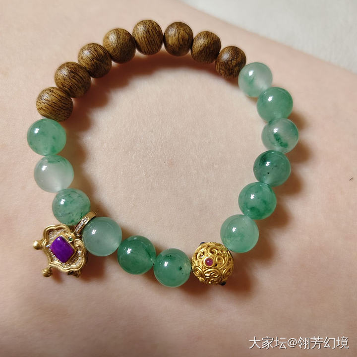 非洲翠手串_玉石