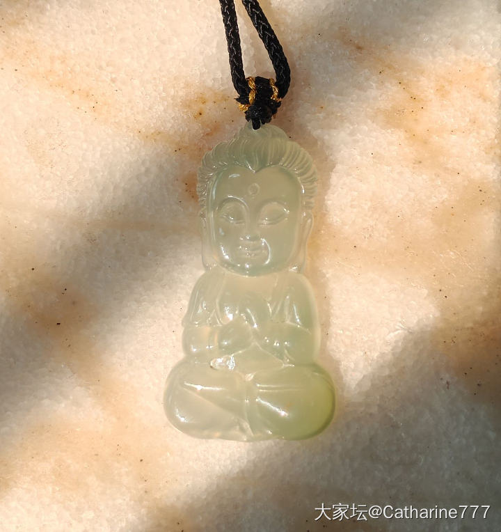 退坑出翡翠宝宝佛_翡翠