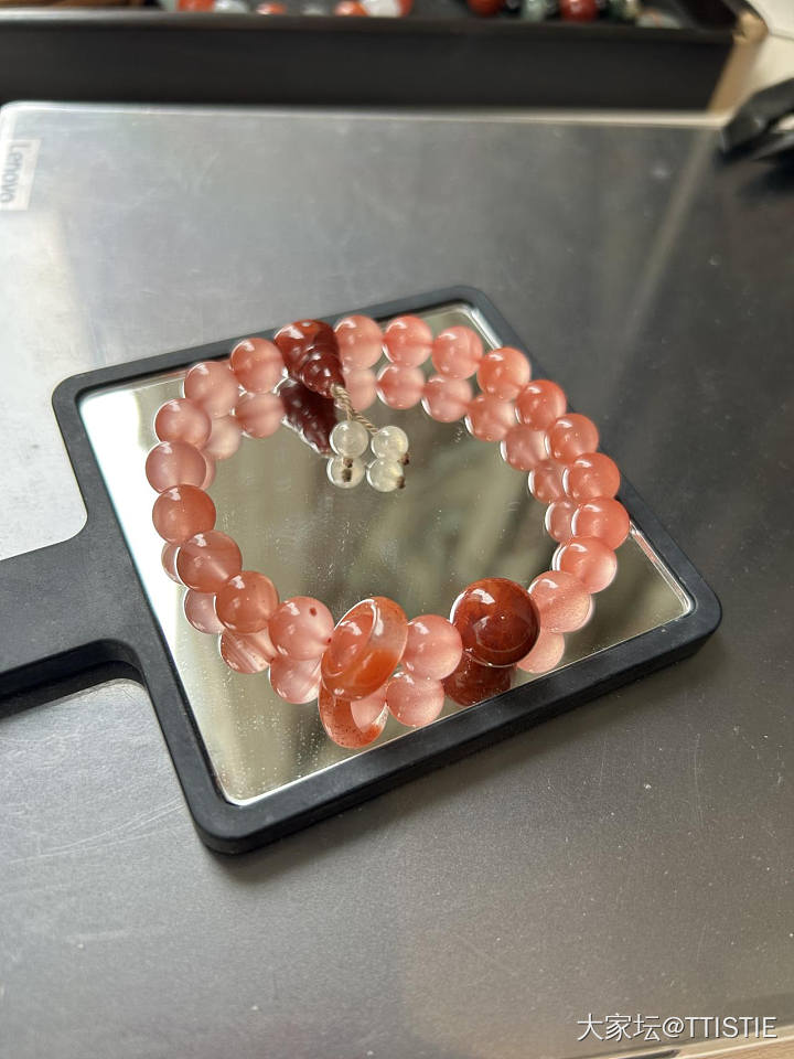 出南红手串_玉石
