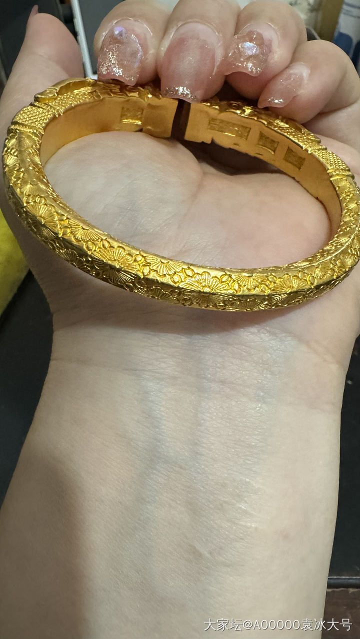 买什么不如买金_手饰金
