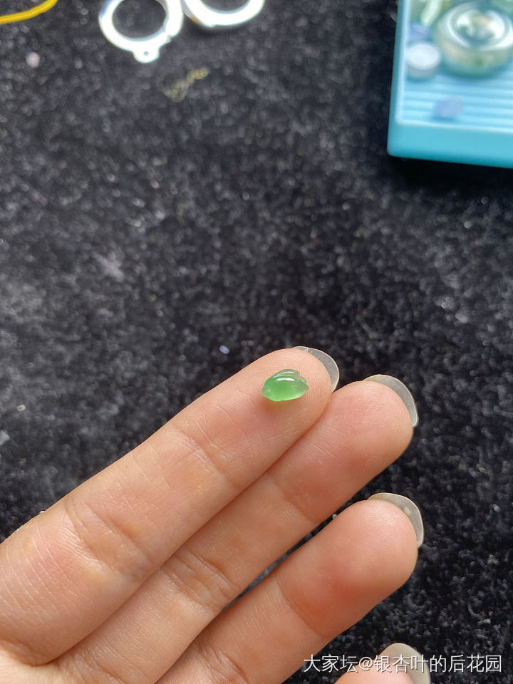 翡翠小而精的小精品_翡翠