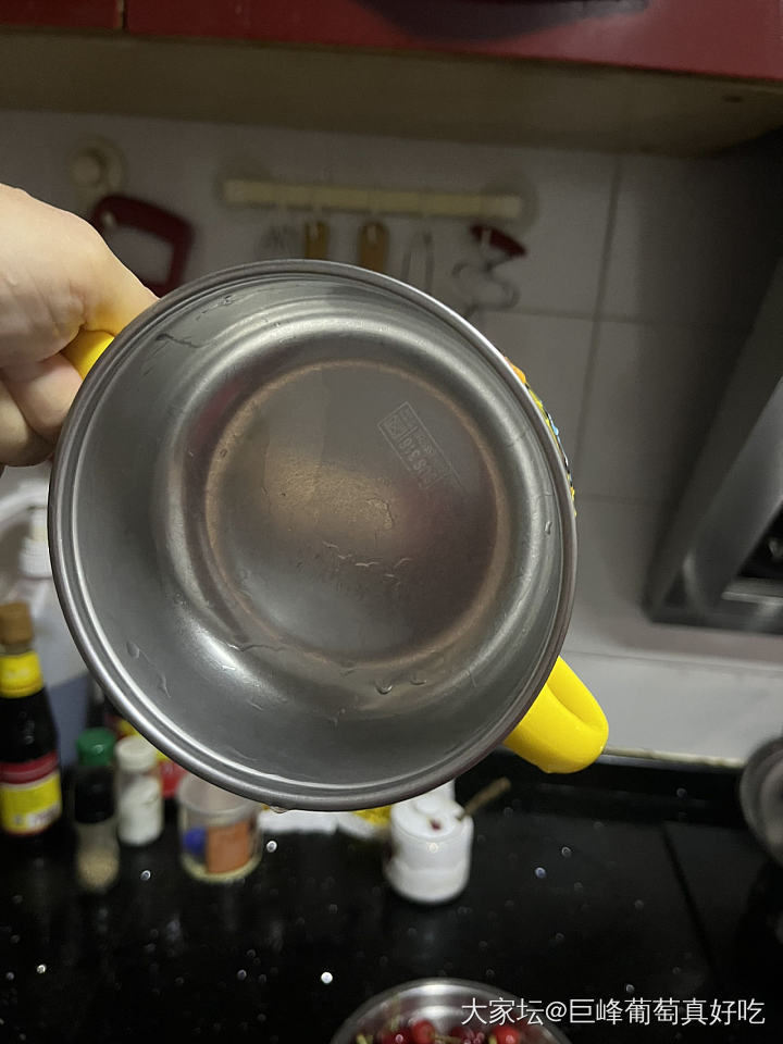 这种内胆是316的碗夹层进水了怎么可以倒出来？_闲聊
