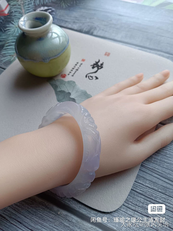 闲置和田玉翡翠琥珀手镯_首饰