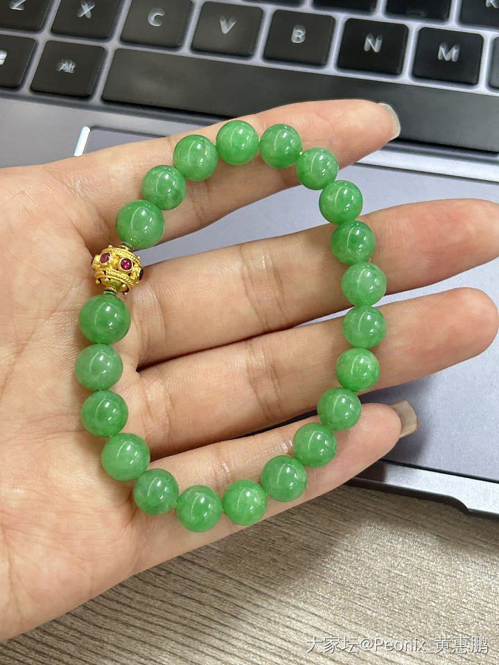 摆好姿势准备开启周末_金翡翠