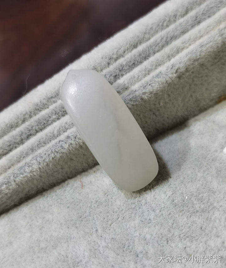 清理柜子，两三位数的和田玉小件们_和田玉
