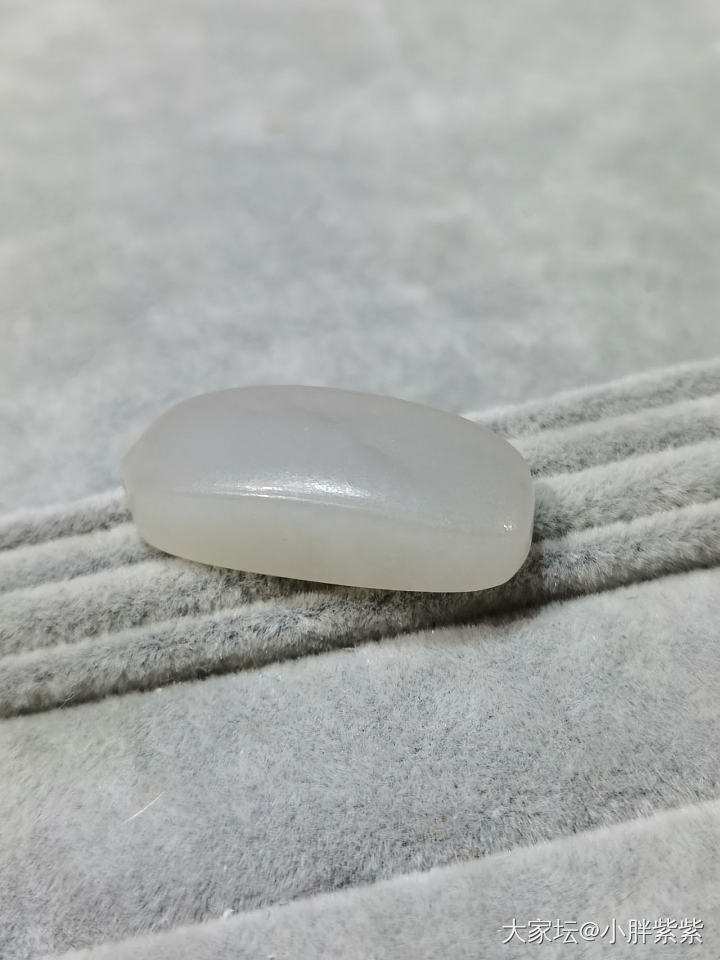 清理柜子，两三位数的和田玉小件们_和田玉
