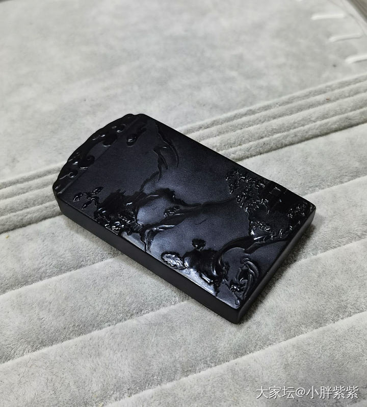 清理柜子，两三位数的和田玉小件们_和田玉