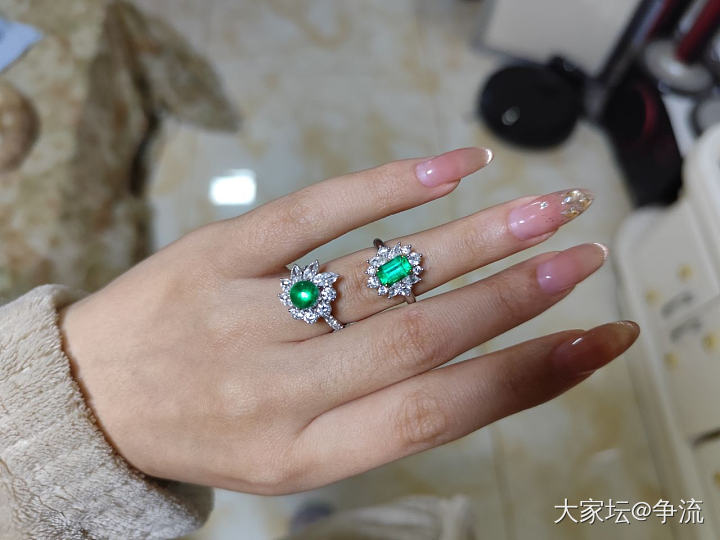 退坑开仓 长期贴_彩色宝石