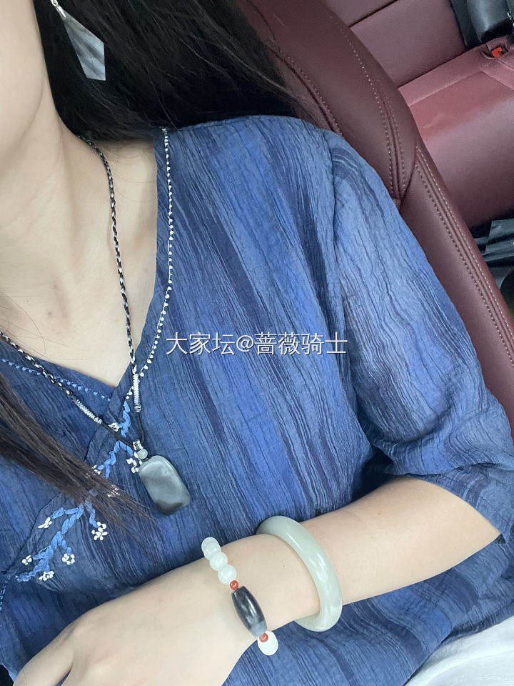 青花耳环，意境山水_耳环和田玉