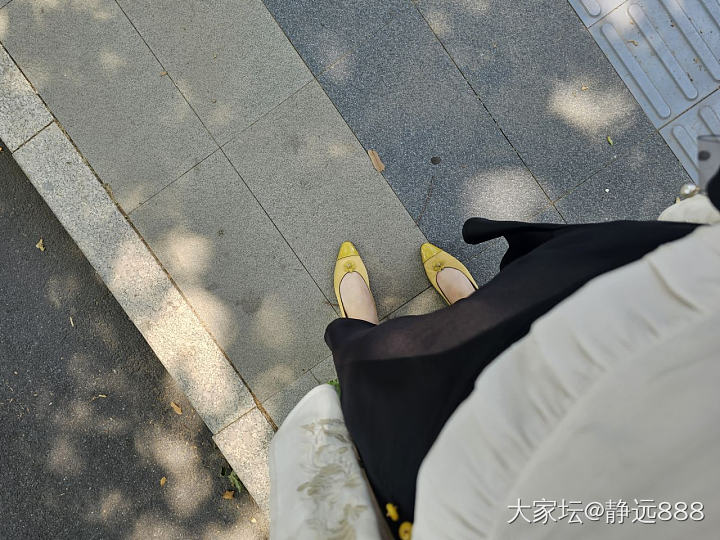 今天还是戴这颗抢眼包_翡翠