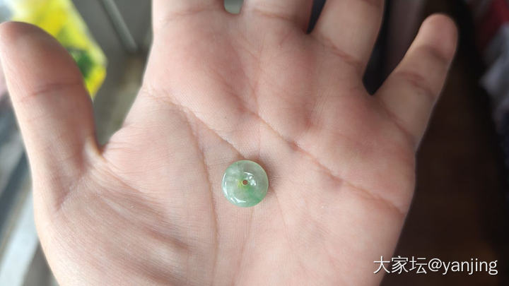 天然缅甸A货翡翠扣子_翡翠