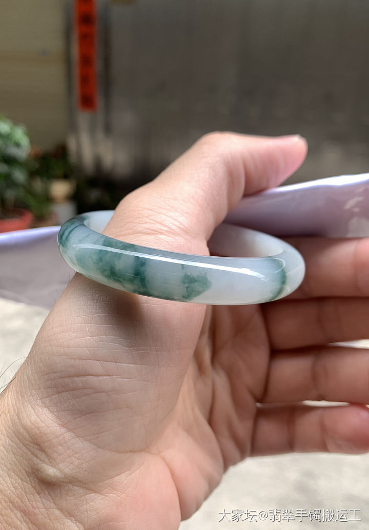 水墨蓝花彩翡翠手镯_翡翠
