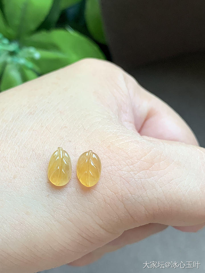 25/6/30，各色各类小精品裸石、平安扣~_翡翠