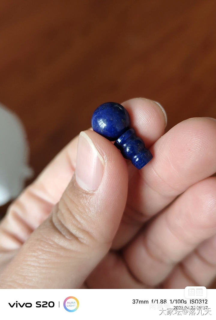 10mm和8mm精挑青金石三通_文玩