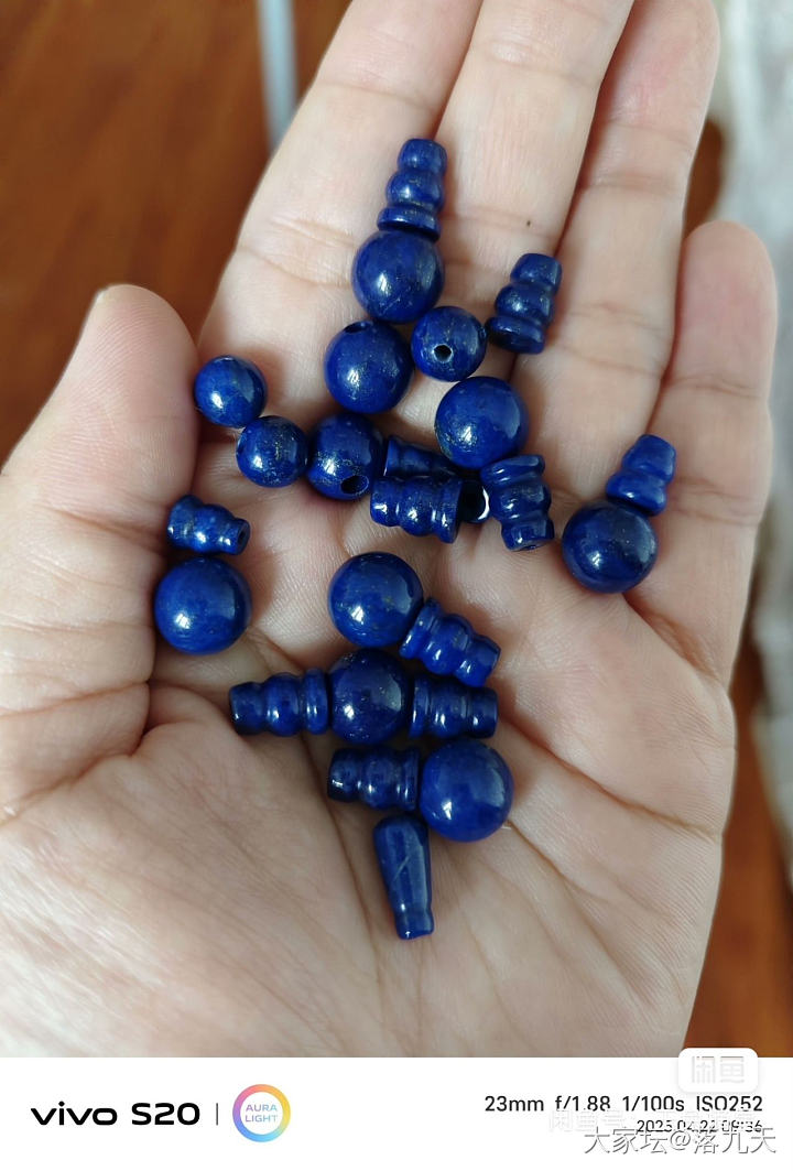 10mm和8mm精挑青金石三通_文玩