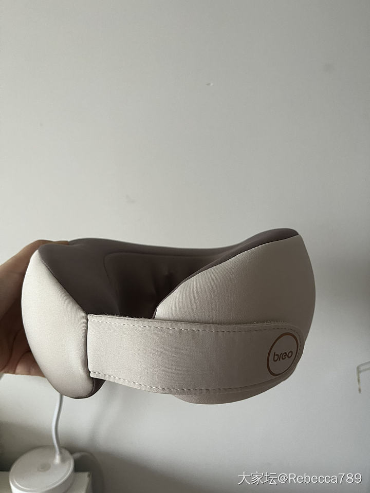 倍轻松颈部按摩仪_品味