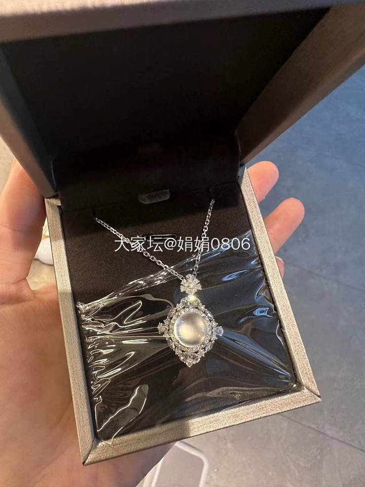 玻璃种吊坠_翡翠