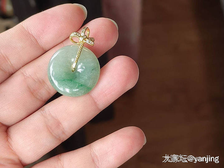 天然缅甸A货翡翠平安扣_翡翠